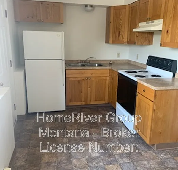 1818 Phillips St #4 — Photo 2