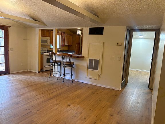 Alternate View showing entrance to Bedroom with dual closets.