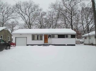 236 Eric Ave, Norton Shores, MI