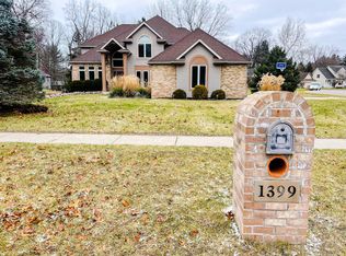 1399 Silver Creek Pl, Saint Joseph, MI 49085