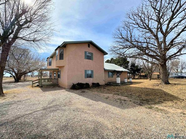 1808 E Country Club Rd, Roswell, NM 88201