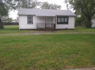 141 E 44th St S, Wichita, KS 67216