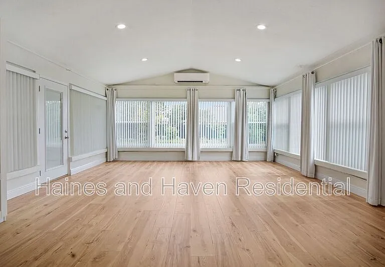 1207 Coda Ct — Photo 12