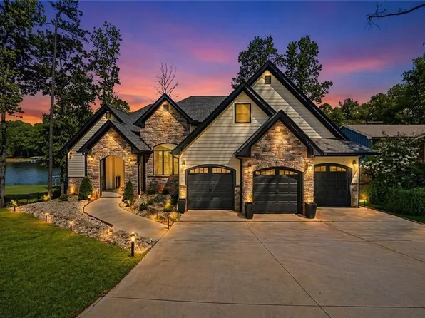 2021 Lakeview Pkwy, Villa Rica, GA 30180