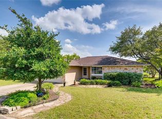 8413 Roan Ln, Austin, TX 78736
