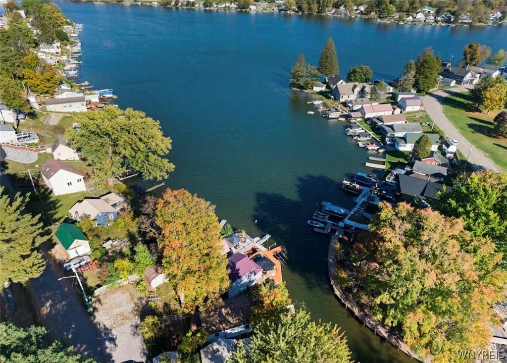 Apartment in Machias, Lime Lake - View 4