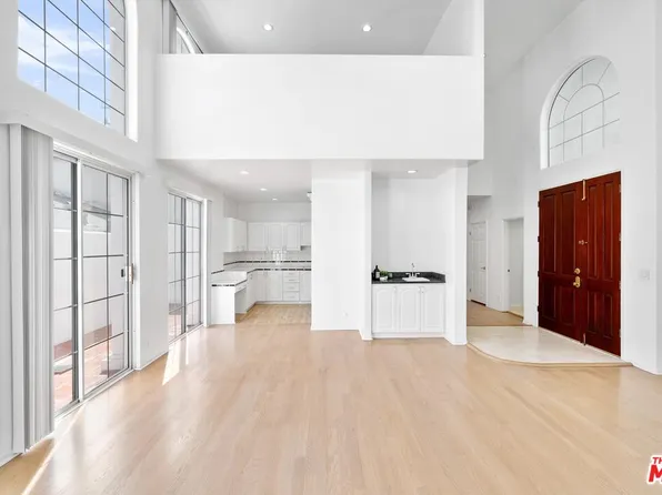 1338 Yale St APT D, Santa Monica, CA 90404
