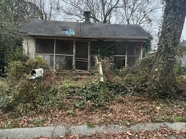 2716 Council St, Lithonia, GA 30058