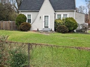 8715 Chestnut Ave, Bowie, MD 20720