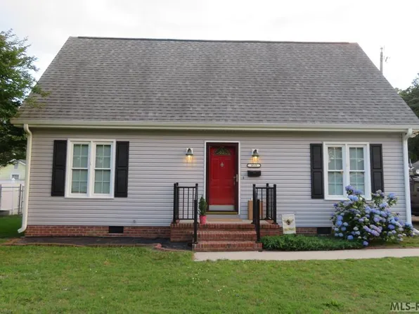 815 E 9th St, Roanoke Rapids, NC 27870