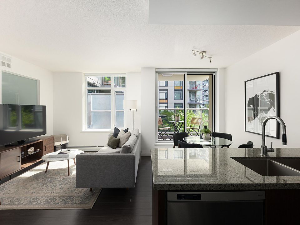 1st image of 138 W 1st Ave #301