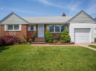 173 Jerusalem Ave, Massapequa, NY 11758