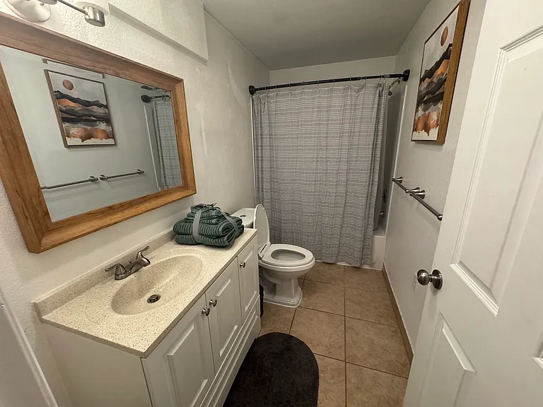 742 Lavastone Ave — Photo 4