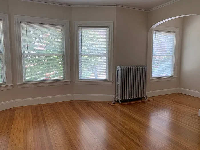 354 Harvard St — Photo 15
