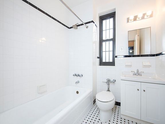 5th image of 1 University Pl APT 4J