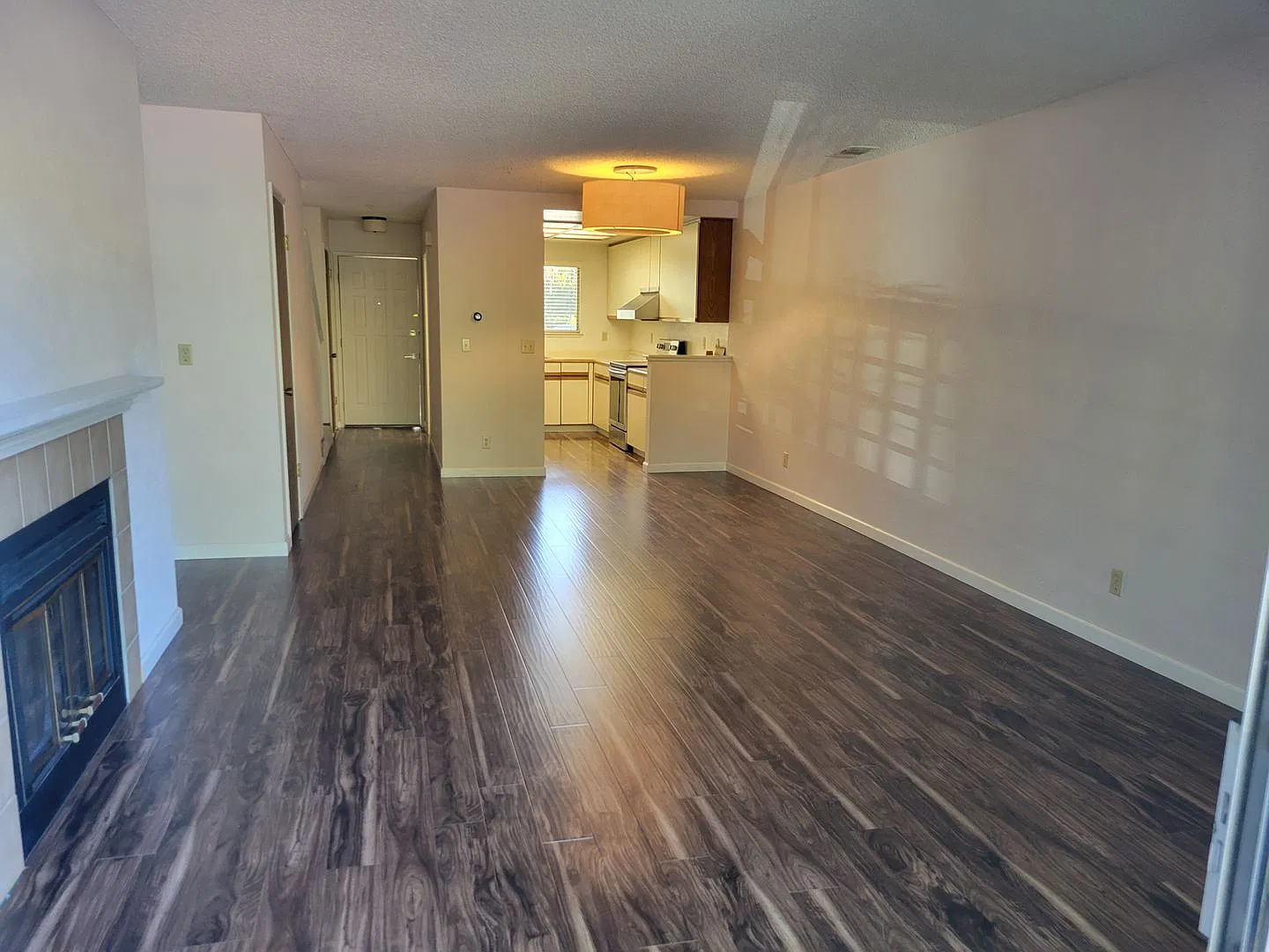 Spacious 2 Level Townhome with Great Location — Photo 3