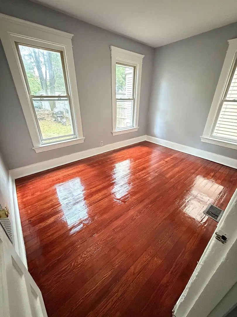 62 Ellsworth — Photo 2
