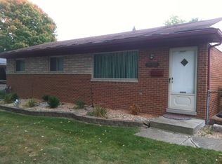 20222 Dubois St, Clinton Township, MI 48035