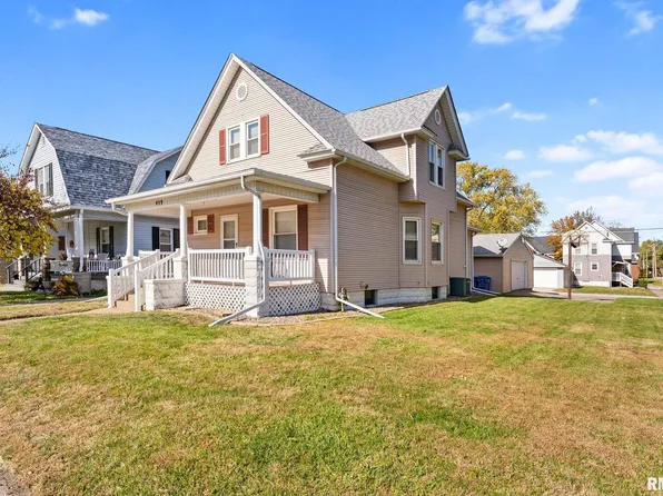 459 17th Ave, East Moline, IL 61244