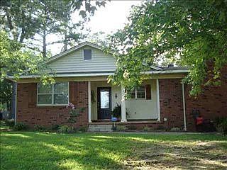 2nd image of 1800 Westwood Dr
