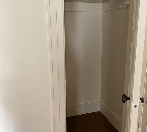 3rd image of 851 Union St