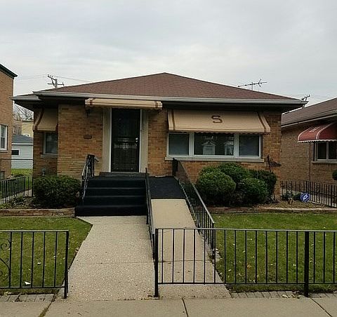1st image of 5318 W Gladys Ave