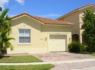 3719 NE 10th St, Homestead, FL 33033