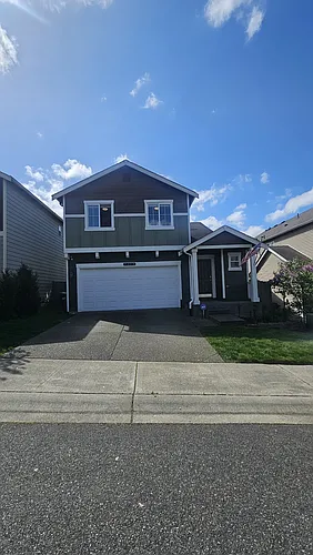 2420 193rd St E Photo 1