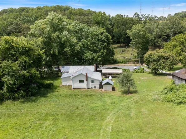 6126 Muscadine Ln, Harrison, TN 37341