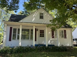 712 Jordan Pl, Rockford, IL 61108
