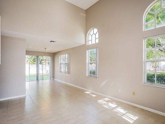 4th image of 1213 NW 159th Ln