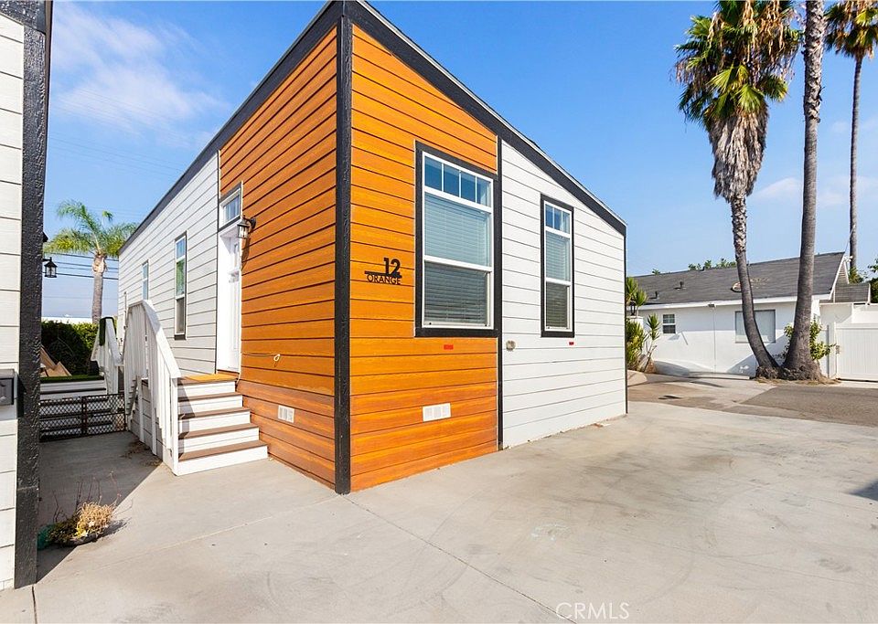 1st image of 8250 Lankershim Blvd #10