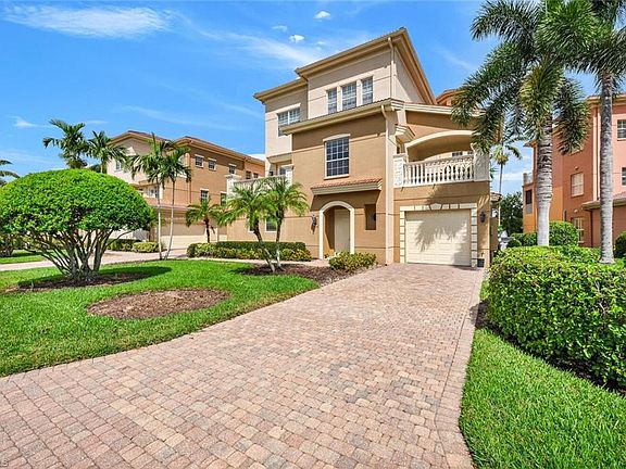 2nd image of 514 Avellino Isles #3202