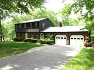 7 Arrowhead Rd, Derry, NH 03038