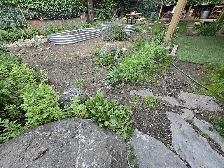 Shasta Ave — Photo 12