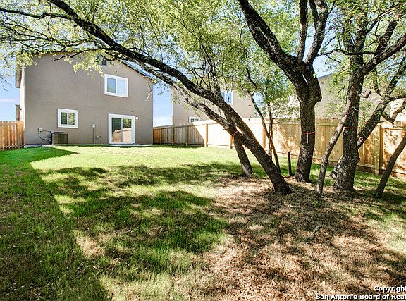 2nd image of 10230 Relic Oaks