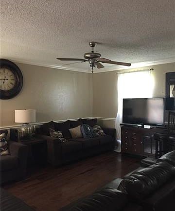 4th image of 214 Barrhall Dr