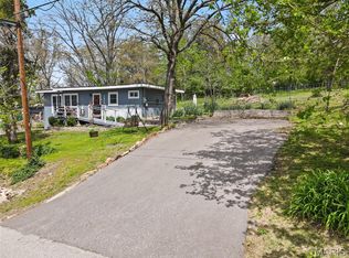 7640 Lake Dr, Cedar Hill, MO 63016