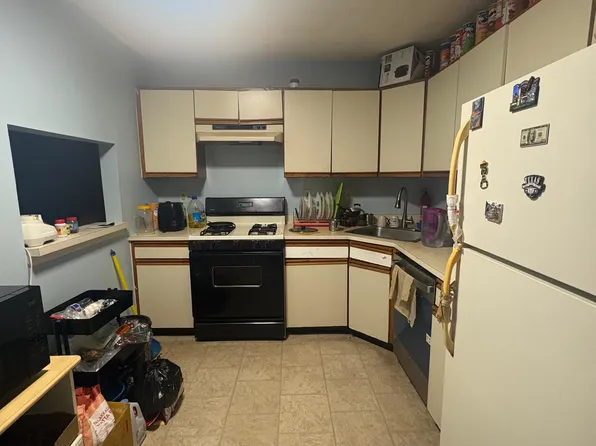 14 Pembrook Ave #14, North Brunswick, NJ 08902