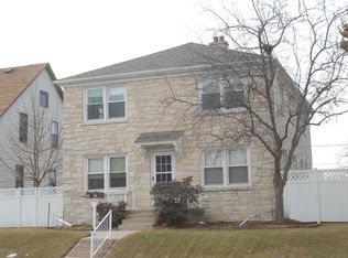 2404 5th Ave, South Milwaukee, WI 53172