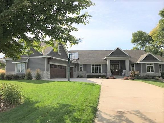 2nd image of 23831 Meadow Creek Dr