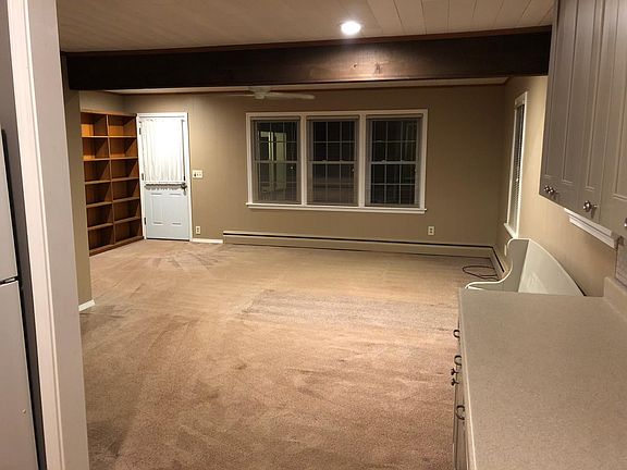5th image of 9170 Highland Dr