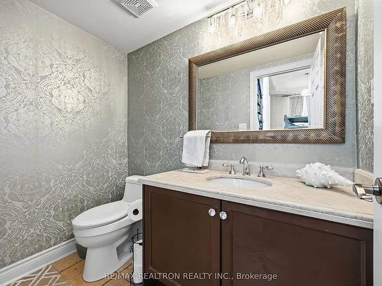 57 Dimarino Dr — Photo 18