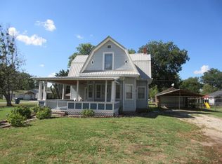206 E Conner Ave, Fairland, OK 74343