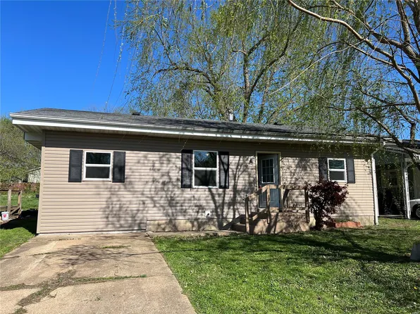 438 S Park St, Sullivan, MO 63080