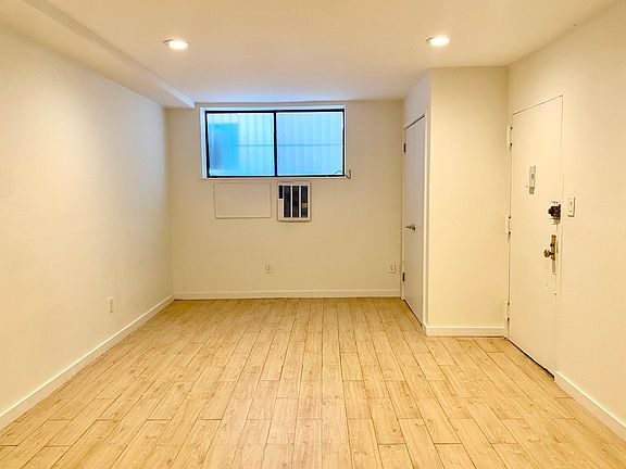 4th image of 90-32 53rd Ave #Ll