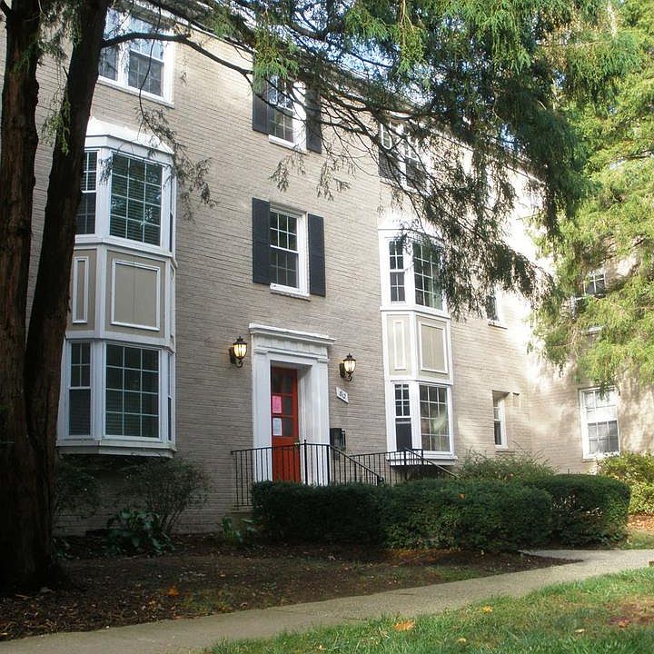 1st image of 812 S Arlington Mill Dr #7-204