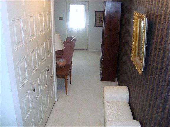 5th image of 2812 Whitemarsh Pl