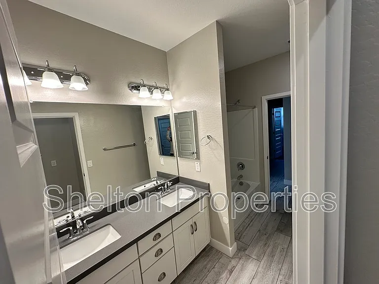 13180 W Cliffrose Rd — Photo 12