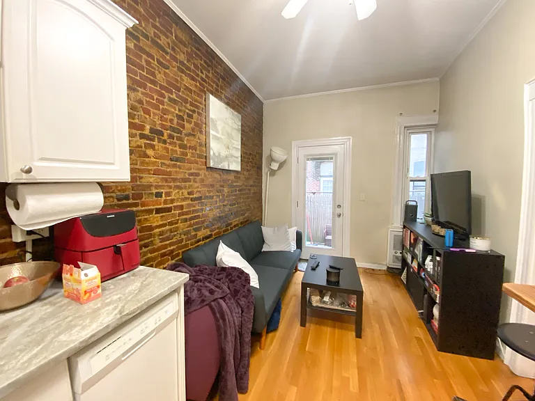 58 N Margin St #3 — Photo 3